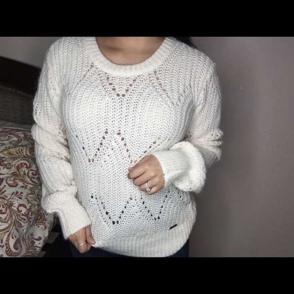 Abercrombie Sweater - Picture 2 of 6